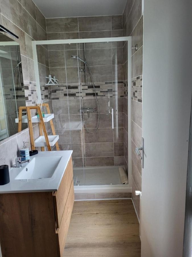 Appartement Paisible En Baie De Morlaix Plougasnou Exteriör bild